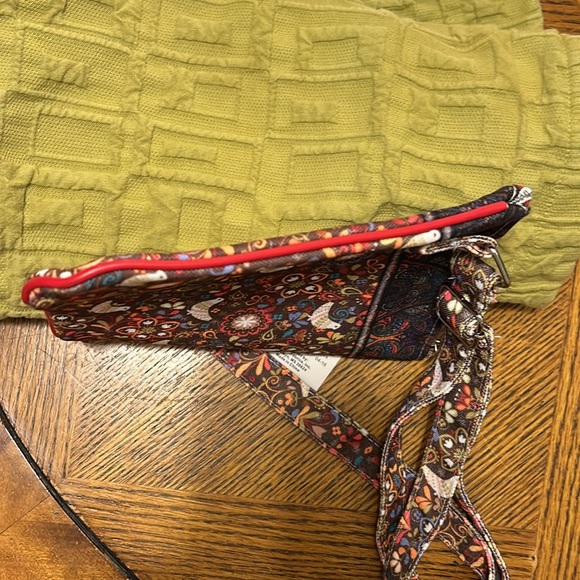 Hancock Fabrics: Crossbody Bag, Adjustable Strap - Picture 12 of 13